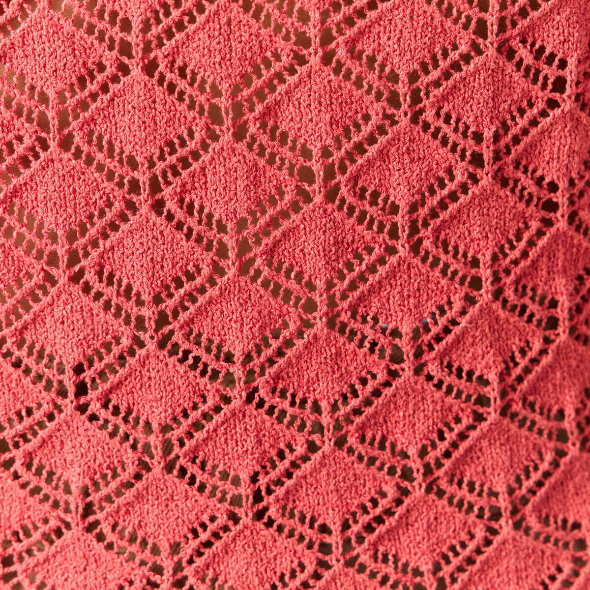 Pull manches courtes ajouré rouge femme