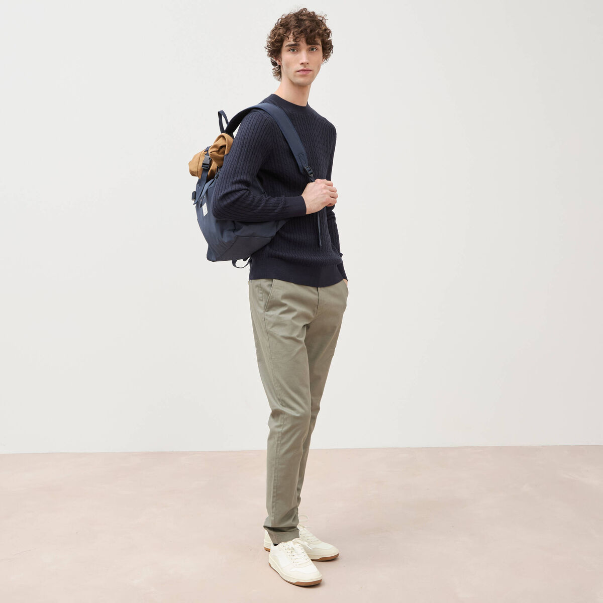 Pull col rond bleu marine homme