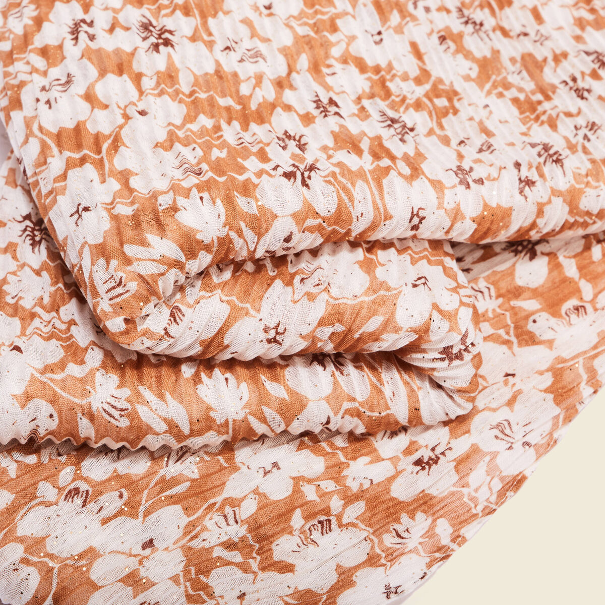 Foulard plissé beige femme