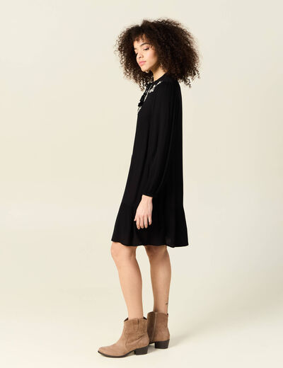 Robe évasée broderie noir femme