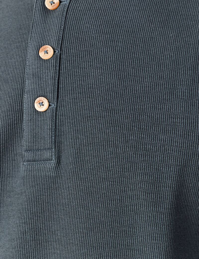 T-shirt cintr&eacute; en coton manches longues bleu gris homme