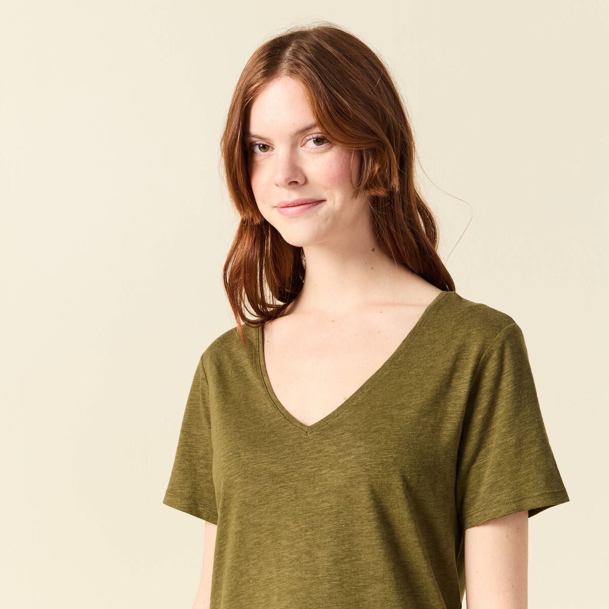 T-shirt manches courtes vert olive femme