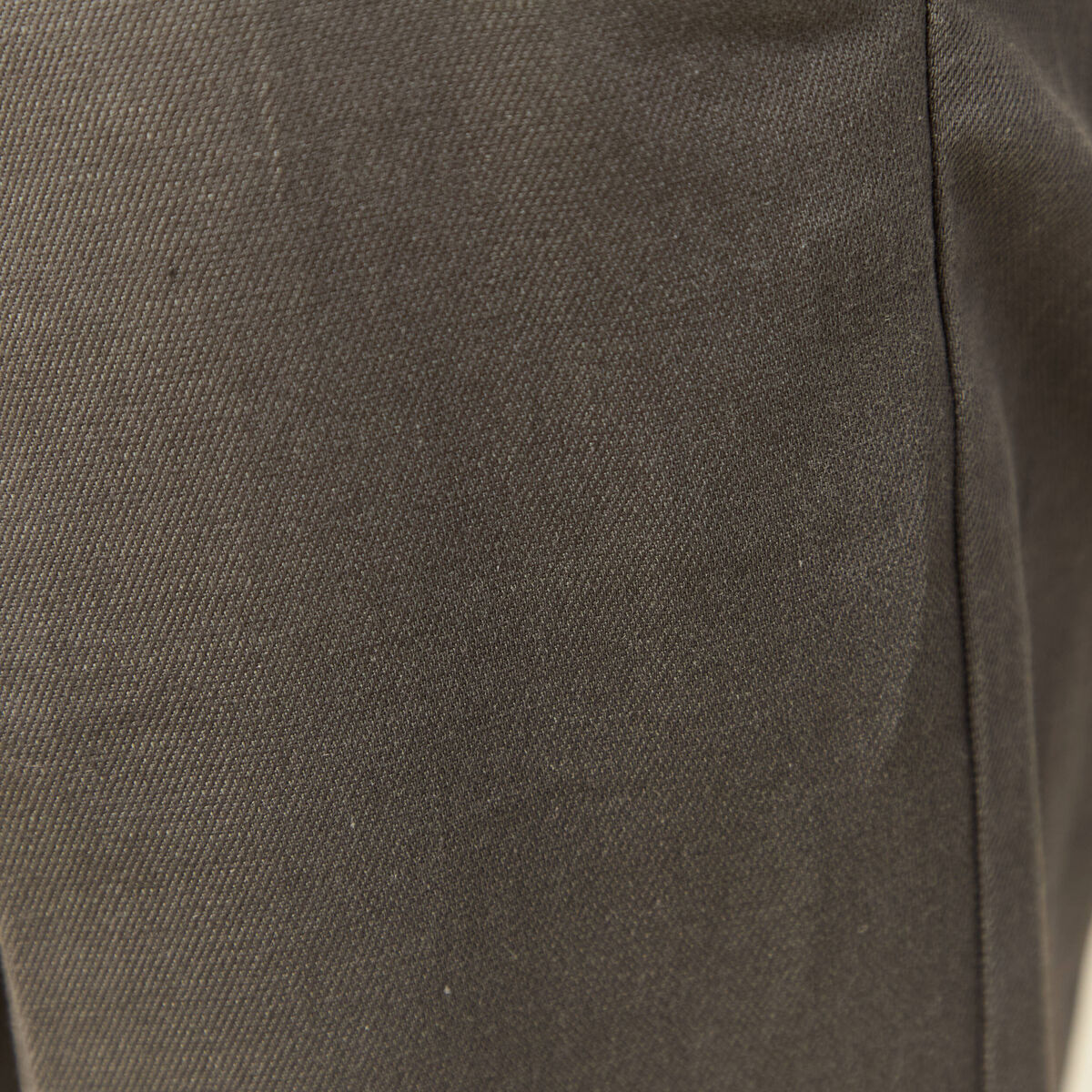 Pantalon chino vert fonc&eacute; homme