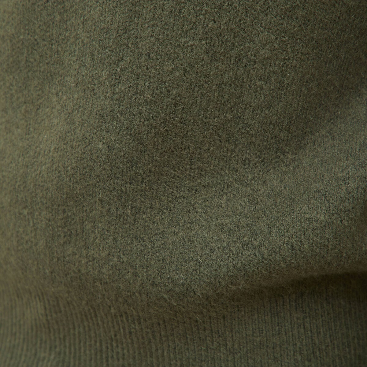 Pull droit col rond manches longues vert kaki homme