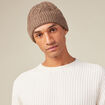 Bonnet tricoté à torsades marron foncé homme