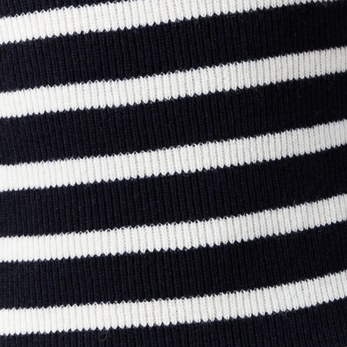 Pull manches longues fabriqu&eacute; en France bleu marine homme