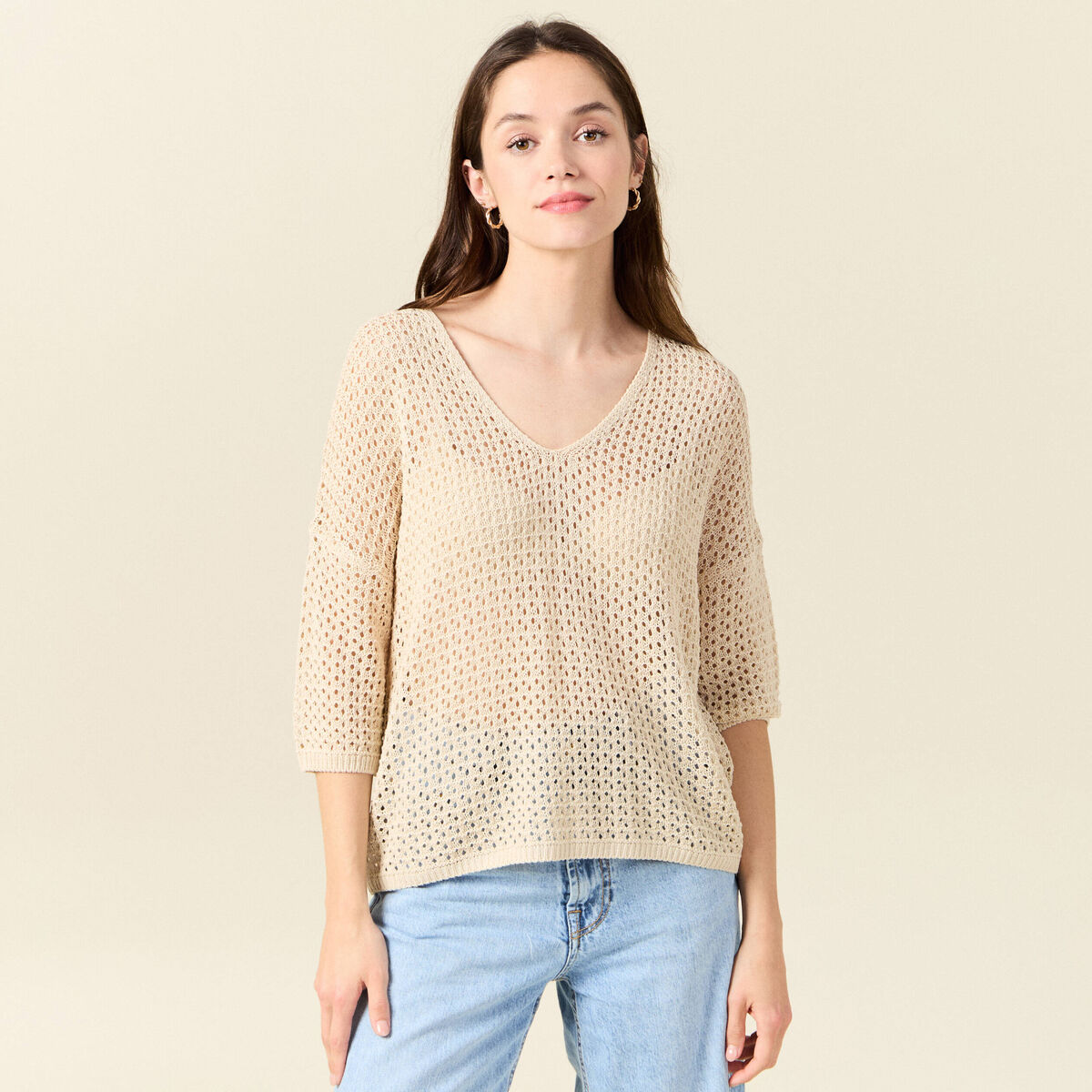 Pull ajour&eacute; col v manches 3/4 creme femme