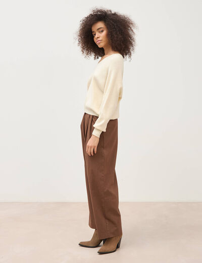 Pull droit col v manches longues creme femme