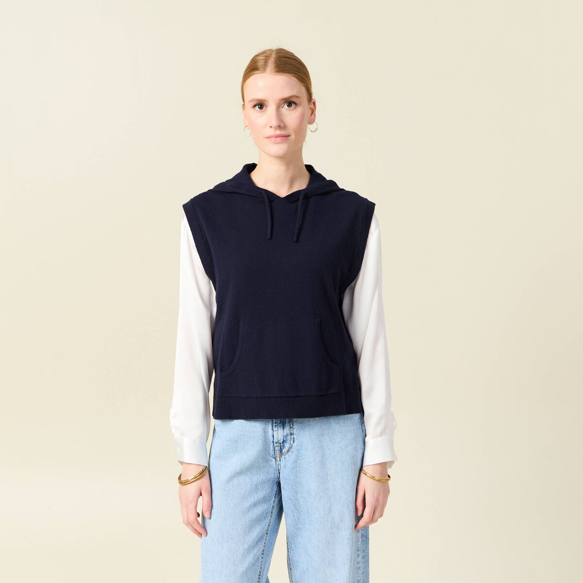 Pull sans manches capuche bleu marine femme