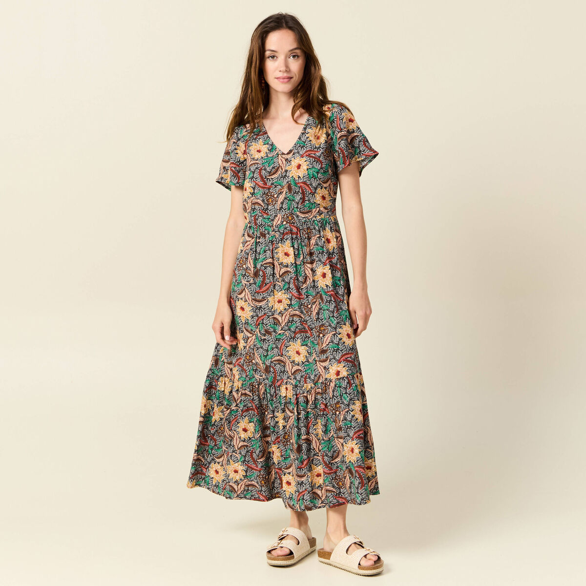 Robe longue évasée dos ouvert noir femme