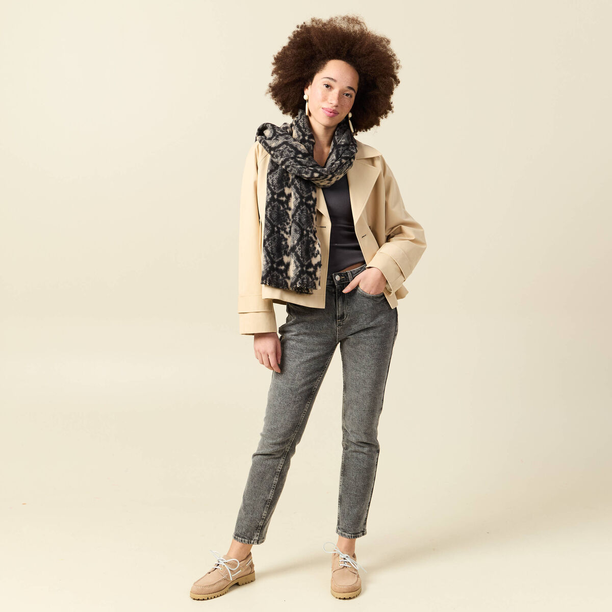 Trench oversize court col tailleur beige femme
