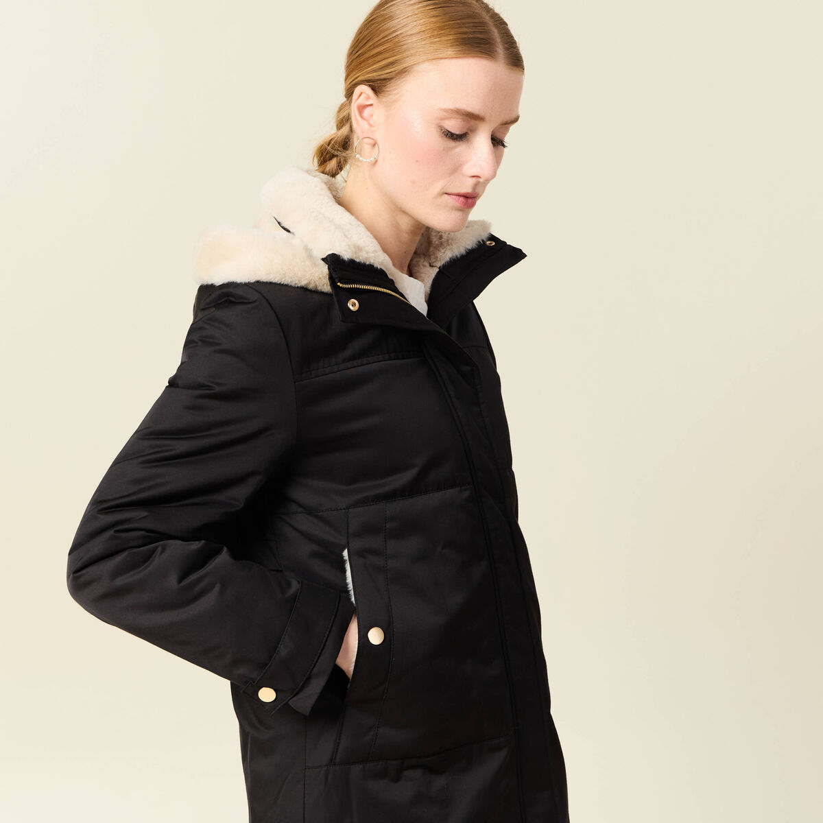 Parka droite à capuche noir femme