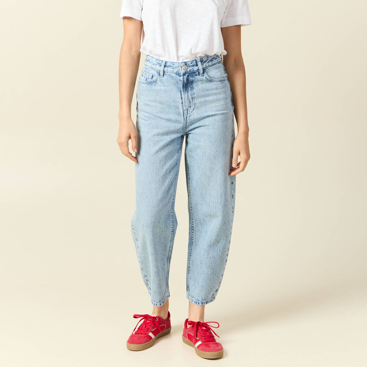 Jeans slouchy taille haute en coton denim bleach femme