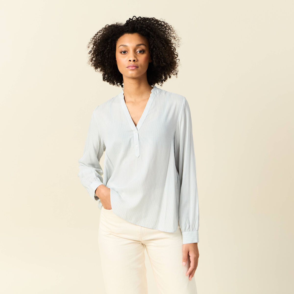 Blouse manches longues bleu ciel femme