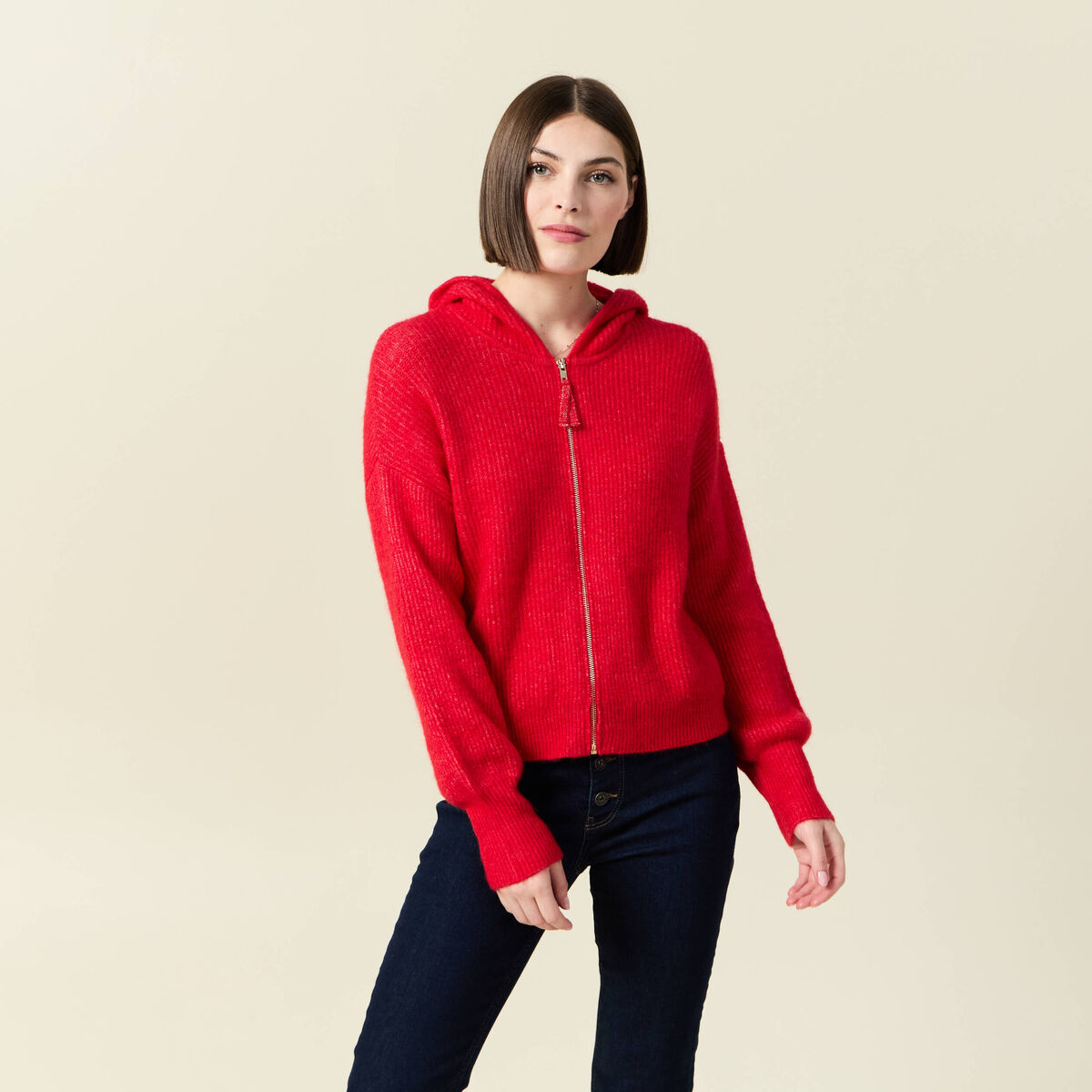 Gilet manches longues capuche rouge femme