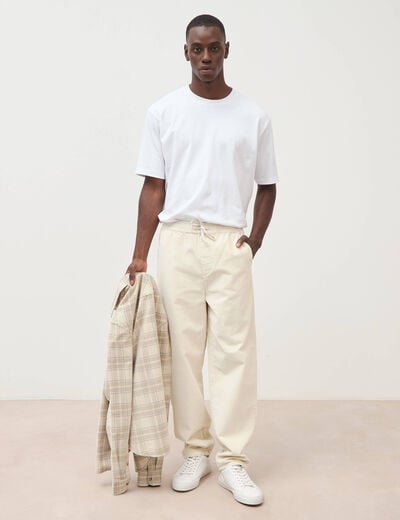 Pantalon large en velours ecru homme