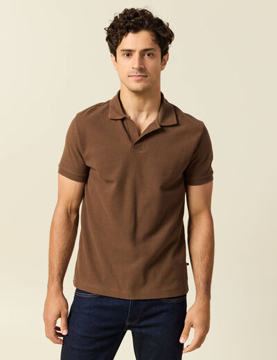 Polo cintré col cubain manches courtes marron homme