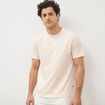 T-shirt ray&eacute; col rond manches courtes rose poudr&eacute;e homme
