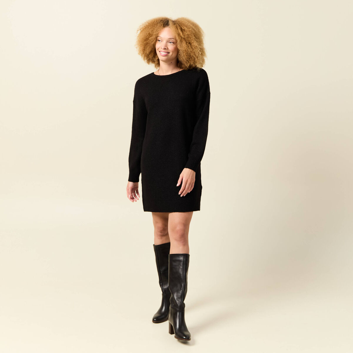 Robe pull fin manches longues noir femme