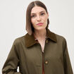 Trench droit long en coton doubl&eacute; vert kaki femme
