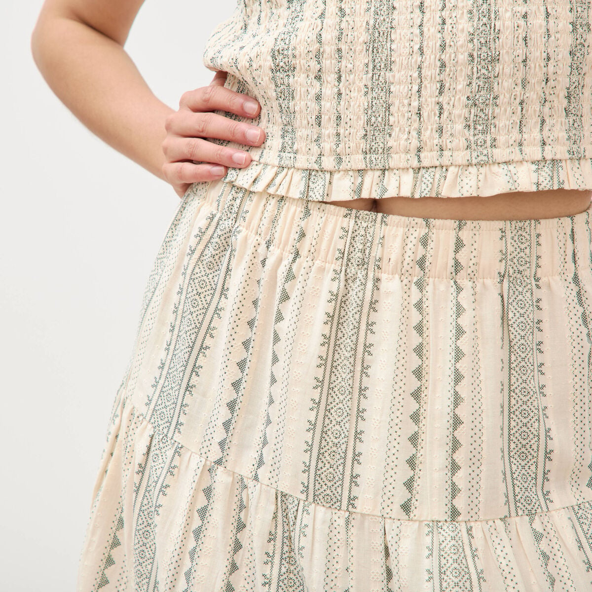 Jupe longue &eacute;vas&eacute;e doubl&eacute;e en coton vert clair femme