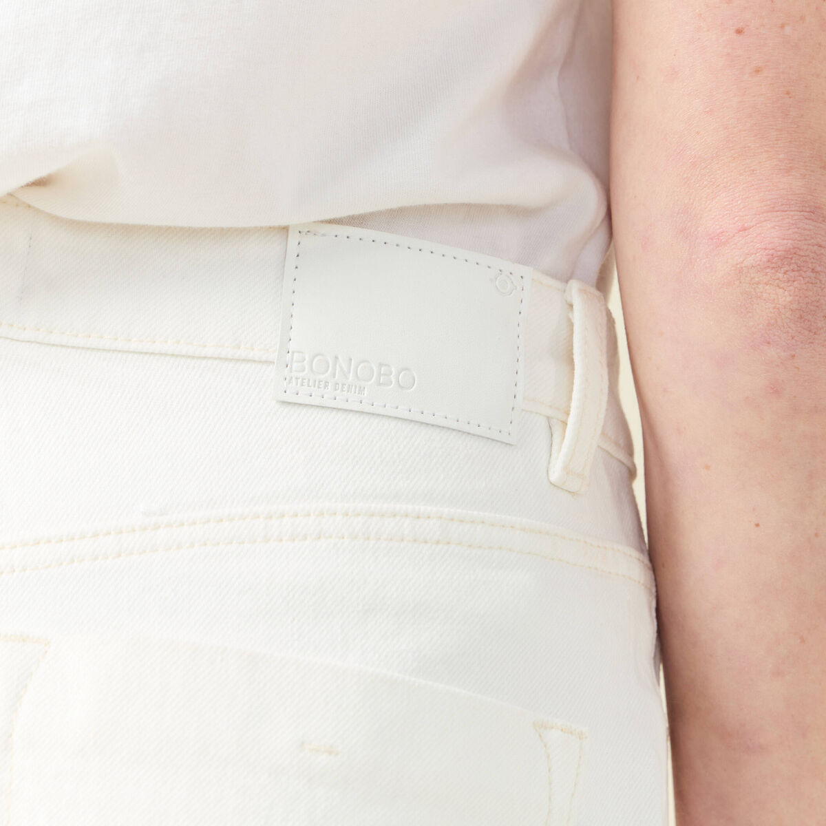 Jeans mom 7/8ème denim blanc femme