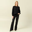 Chemise col rond manches longues brod&eacute;e noir femme