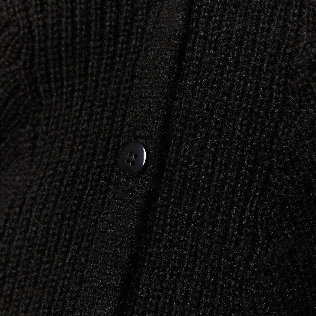 Gilet ajouré col V manches longues noir femme