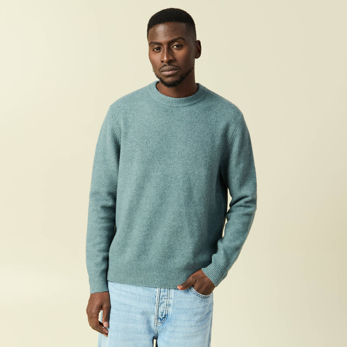 Pull manches longues col rond bleu gris homme