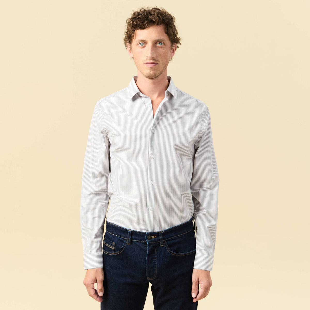 Chemise manches longues gris fonc&eacute; homme