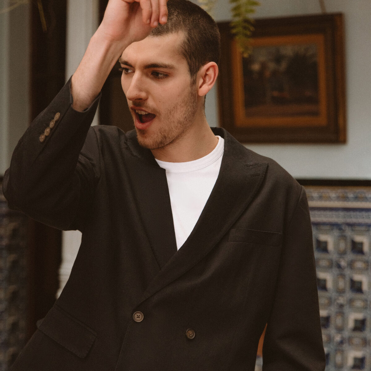 Blazer cintr&eacute; manches longues doubl&eacute; noir homme