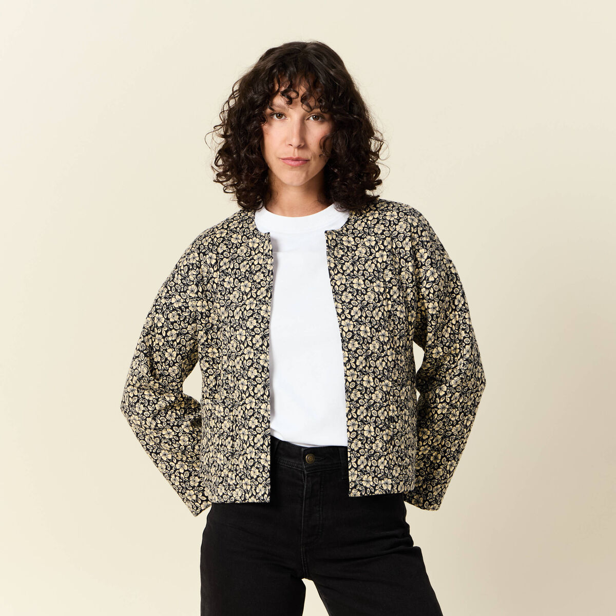 Gilet matelassé col rond noir femme