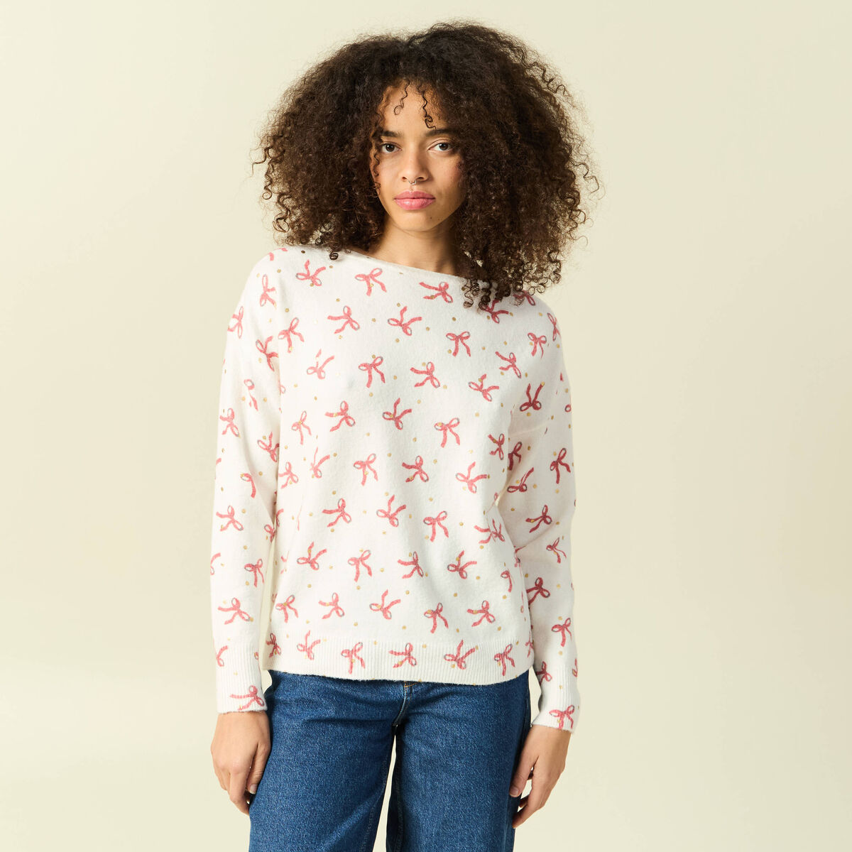 Pull de no&euml;l col bateau manches longues creme femme