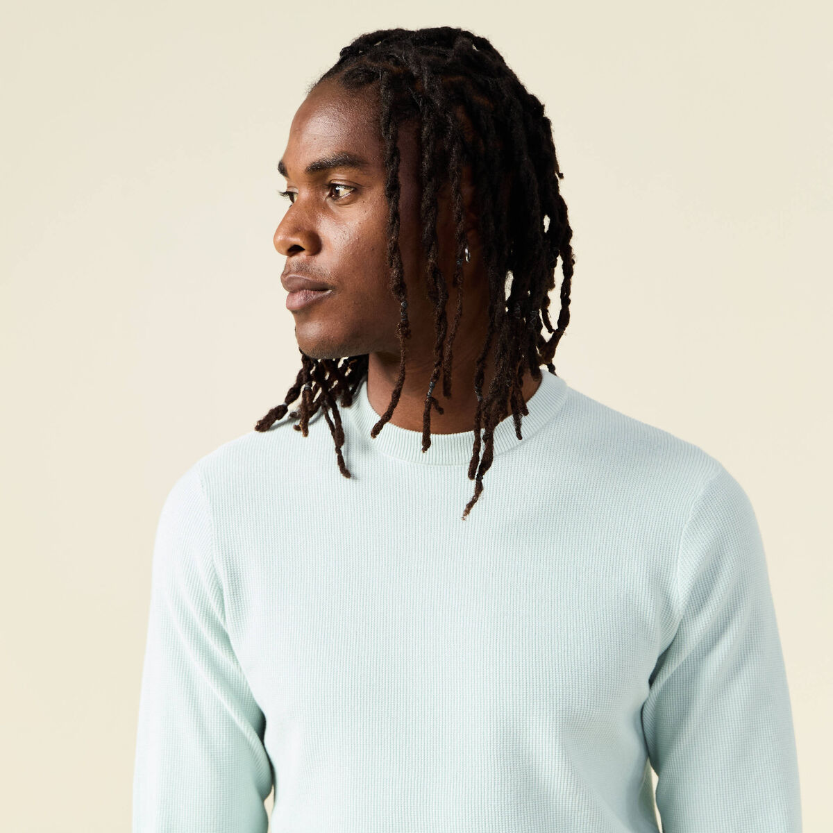 Pull fin col rond manches longues bleu clair homme