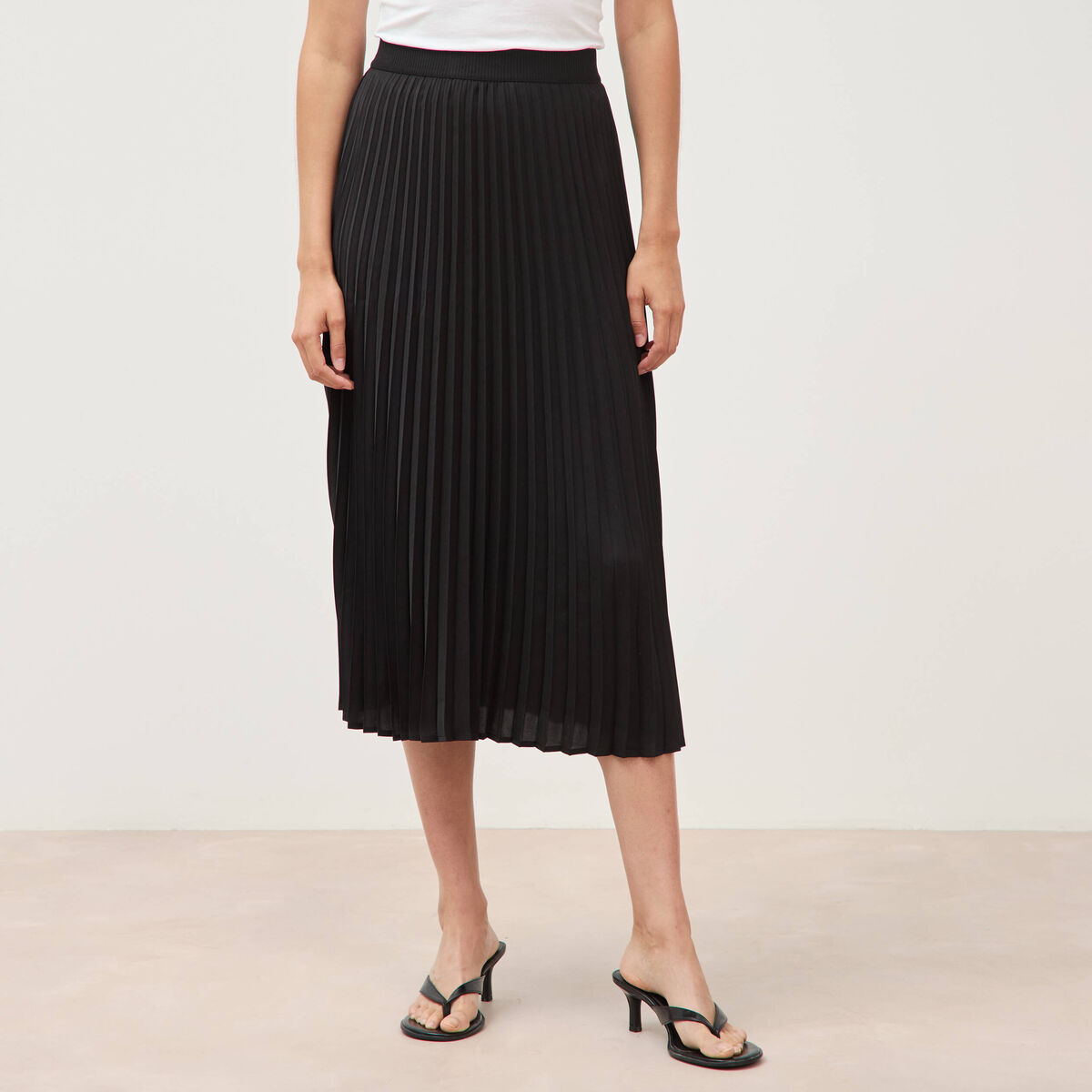 Jupe longue &eacute;vas&eacute;e pliss&eacute;e noir femme