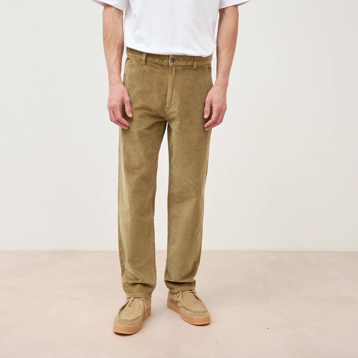 Pantalon droit en velours longueur 32 vert kaki homme