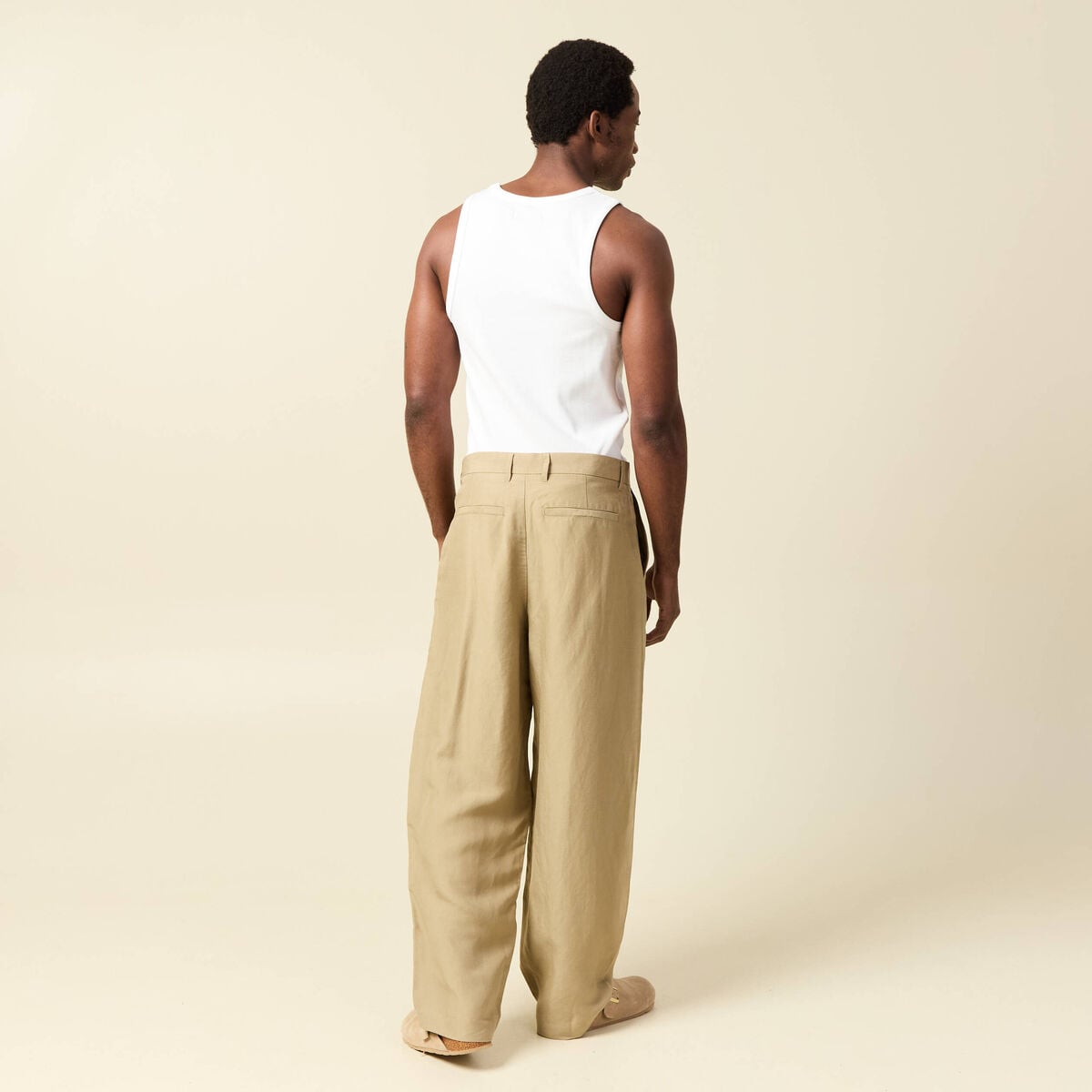 Pantalon droit longueur 32 vert olive homme