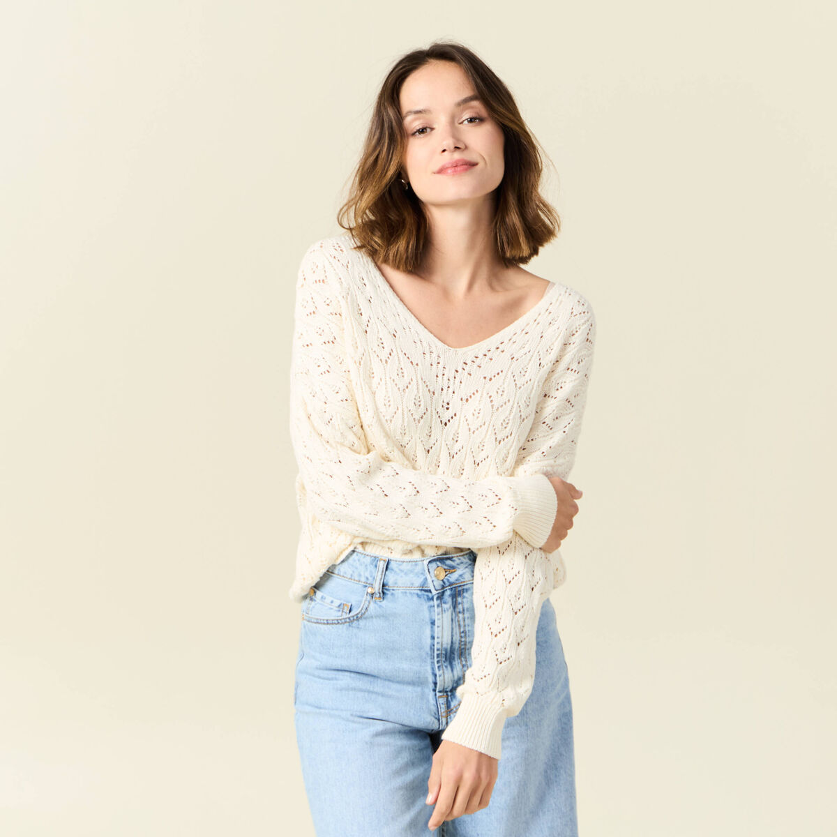 Pull manches longues ajouré creme femme