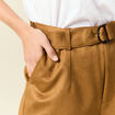 Short droit ceinturé suédine marron femme