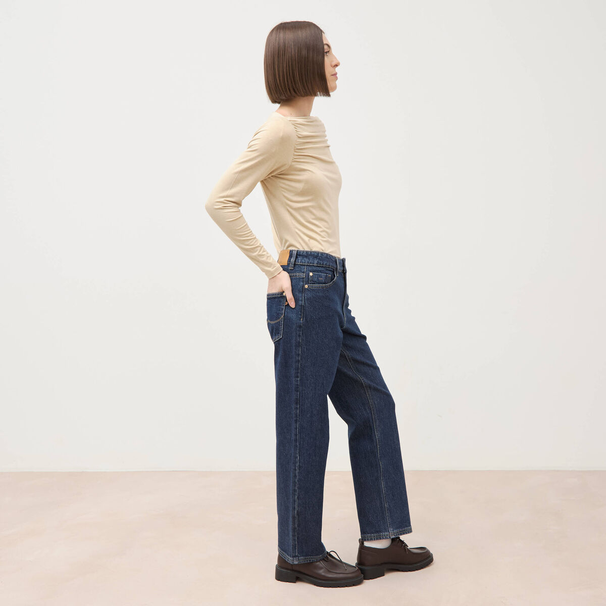 Jeans straight 7/8&egrave;me taille haute denim brut femme