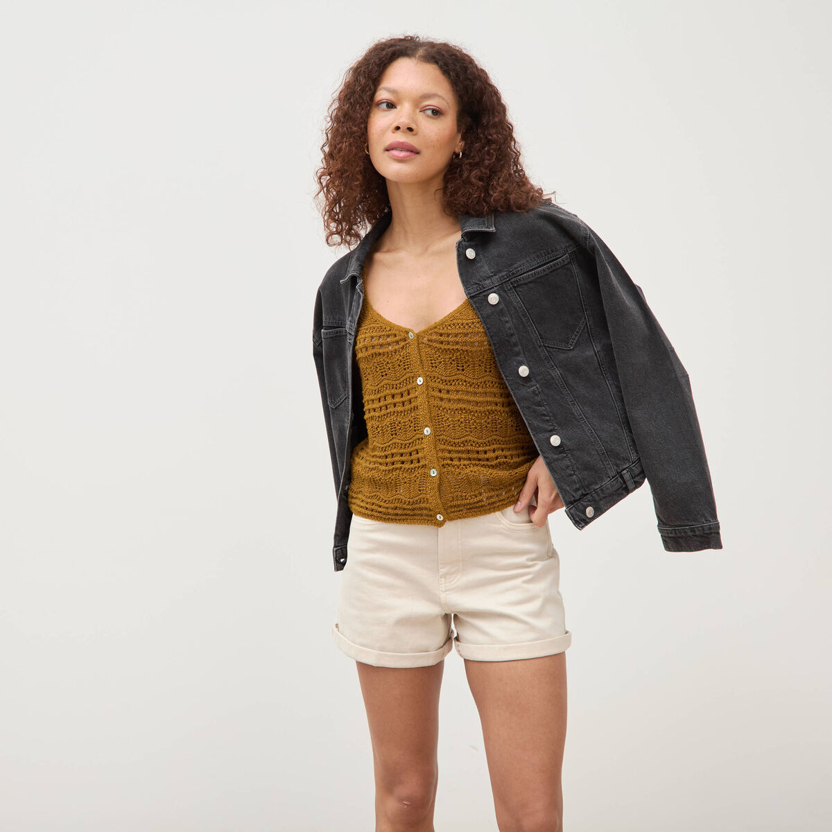 D&eacute;bardeur d&eacute;collet&eacute; bretelles vert olive femme