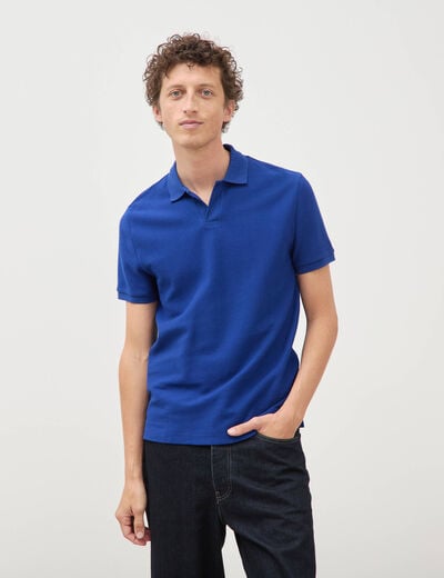 Polo cintr&eacute; manches courtes en coton bleu electrique homme