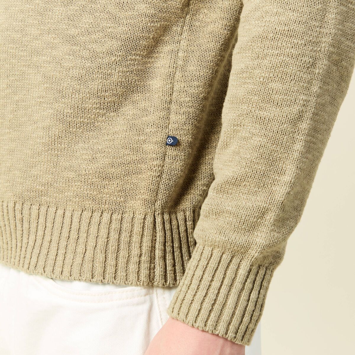 Pull col rond manches longues en coton beige fonce homme