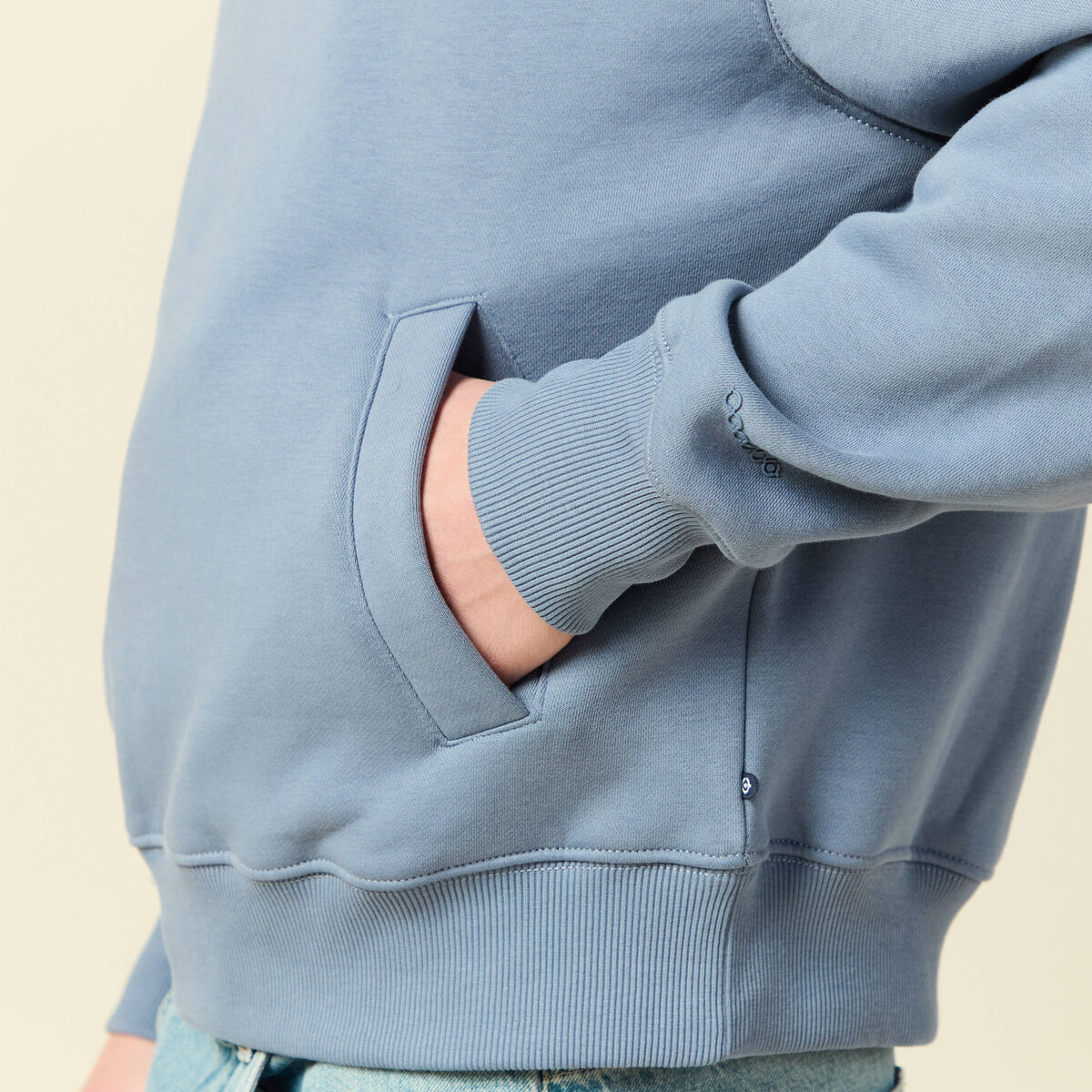 Sweat &agrave; capuche manches longues bleu gris homme