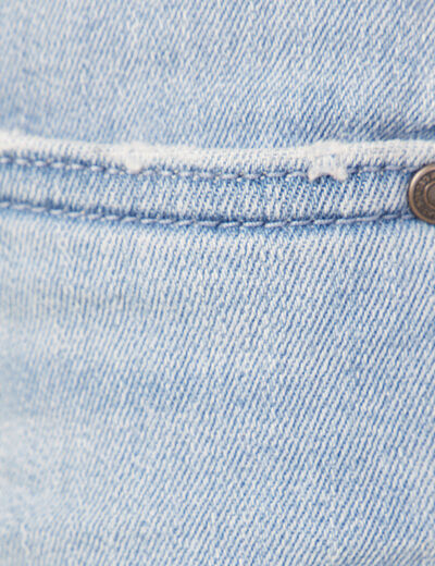 Short droit éco-responsable denim bleach femme