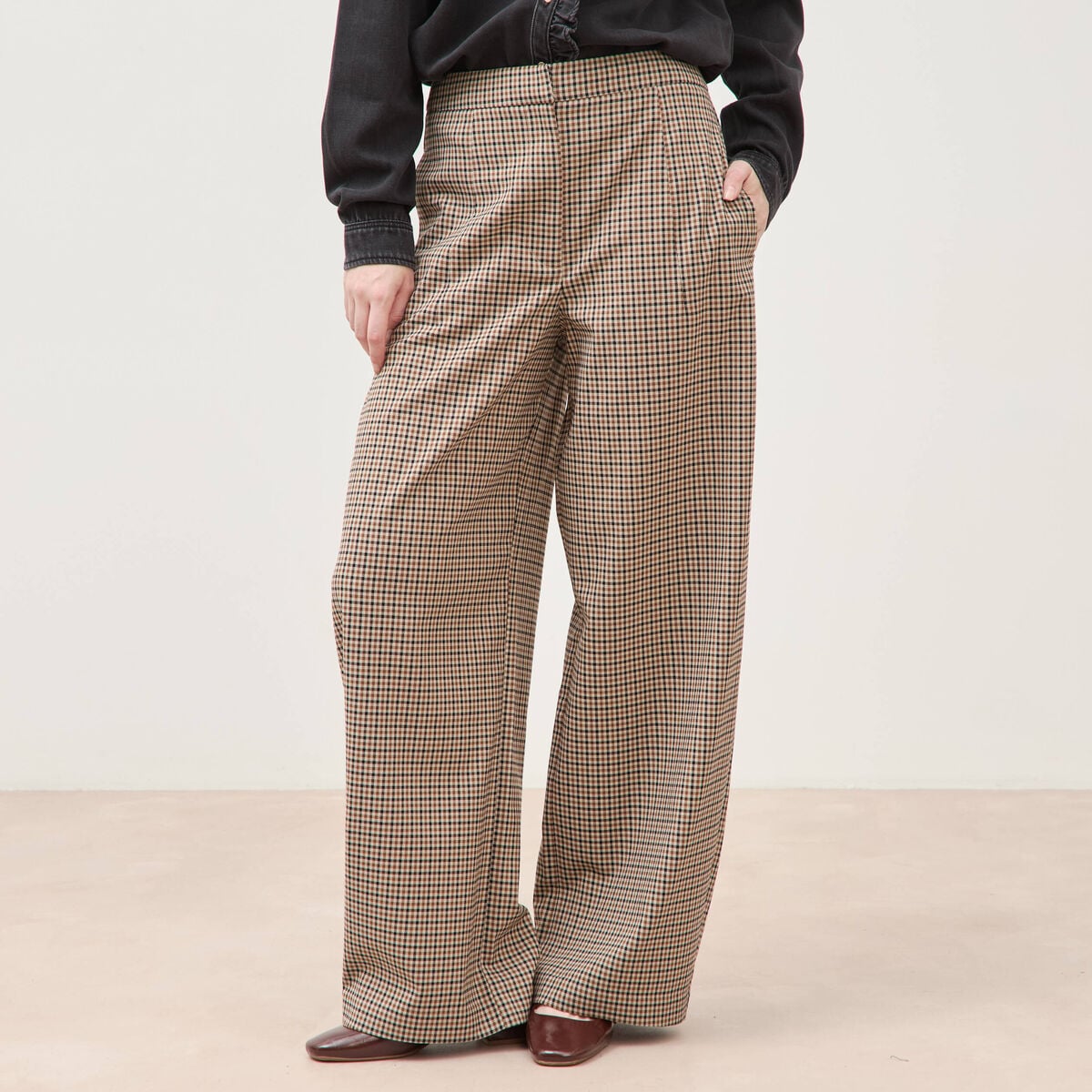 Pantalon barrel bas resserr&eacute; &agrave; carreaux ficelle femme