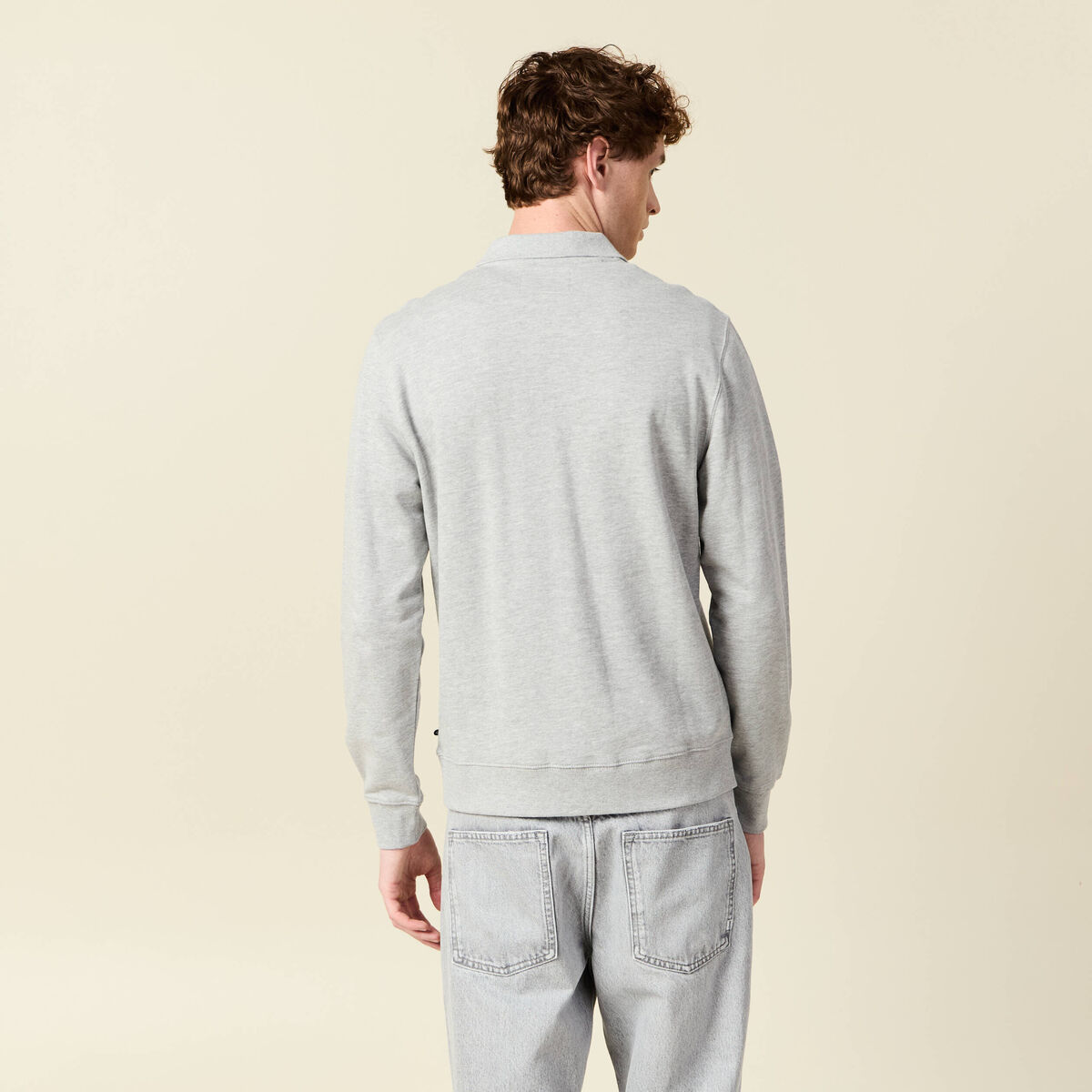 Sweat manches longues brod&eacute; gris homme