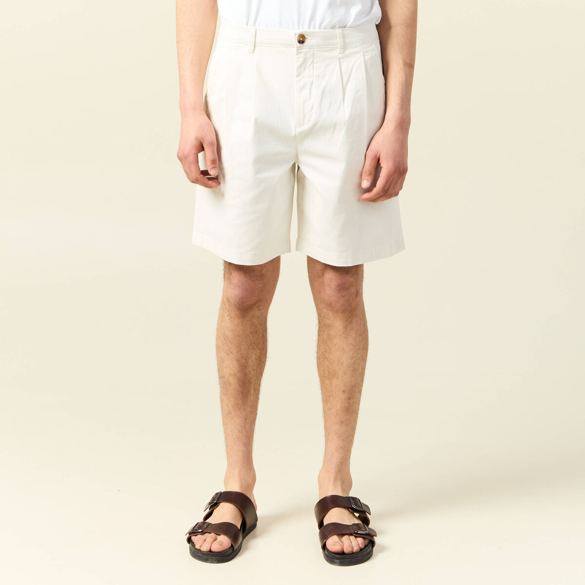 Bermuda droit avec pinces ecru homme