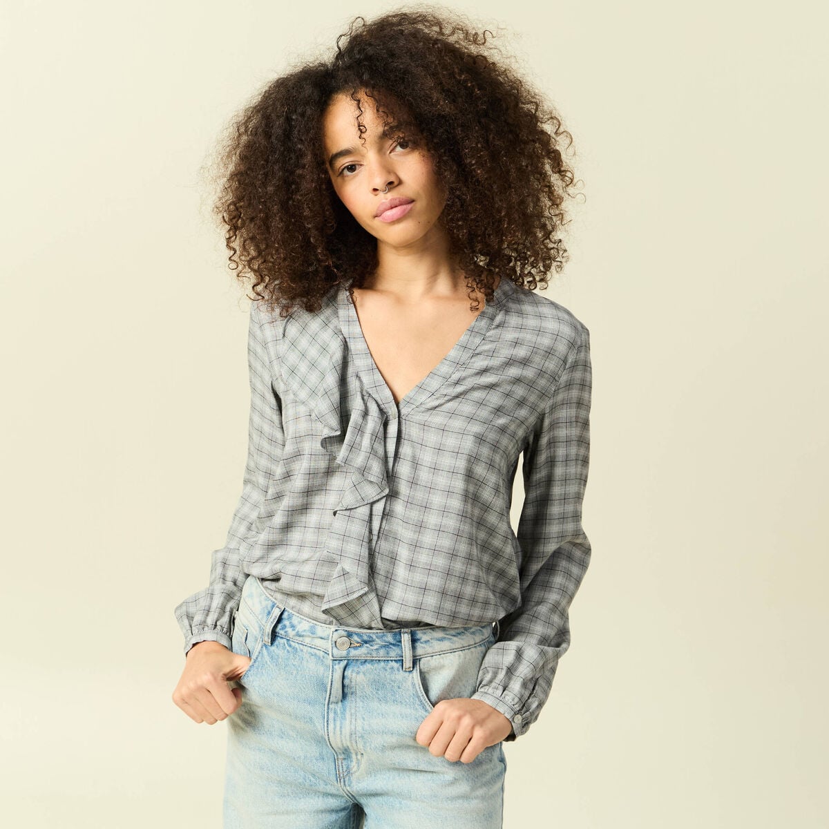Chemise droite courte manches longues gris fonc&eacute; femme