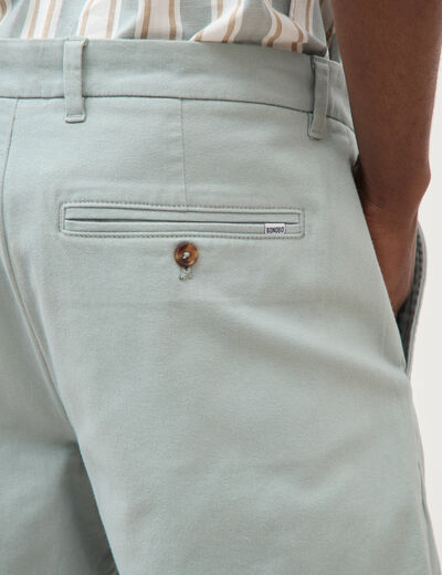 Short vert clair homme
